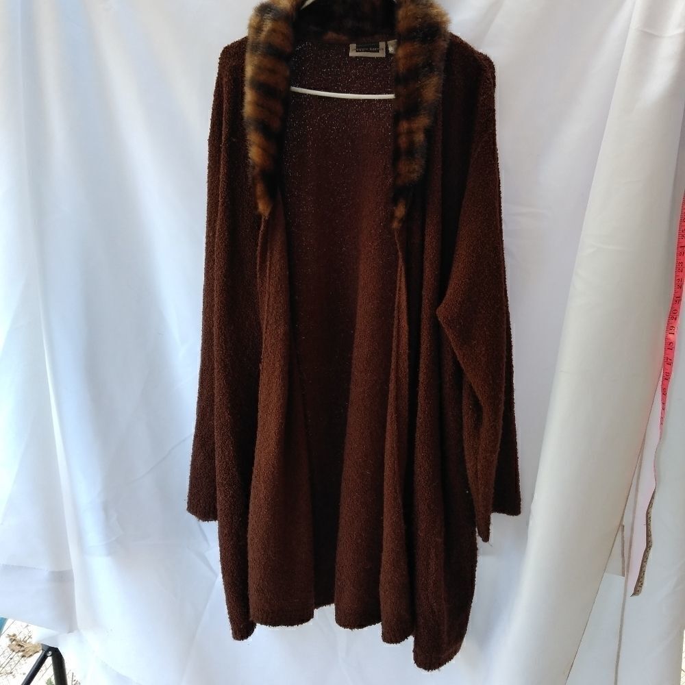 Maggie Barnes cardigan 